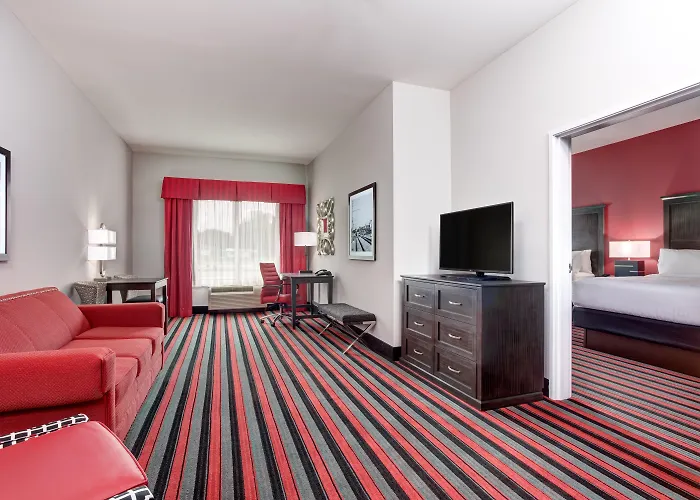 & North By Ihg 3*
