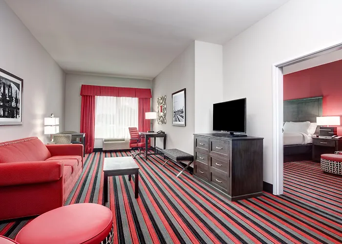& North By Ihg 3*