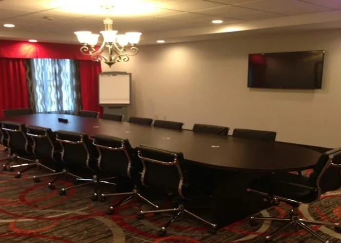 Hotel & North By Ihg Lafayette