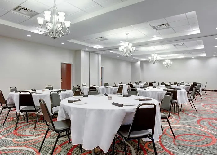 & North By Ihg 3*