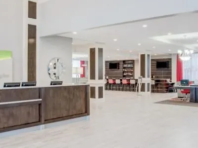 & North By Ihg 3* Lafayette
