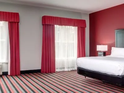 & North By Ihg 3* Lafayette